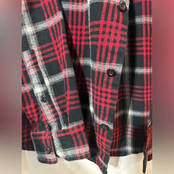 Tilley endurables plaid flannel shirt size small EUC - Picture 7 of 10